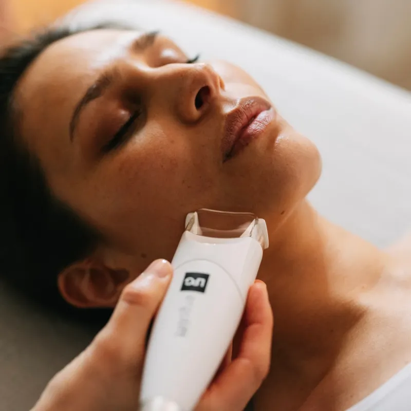 Mobilift anti-ageing resculpting (bărbie)